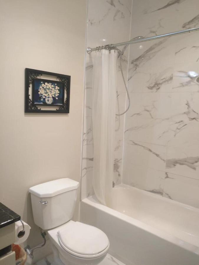 Lakeside Private Suite-Queen Bed Room Tottenham 外观 照片